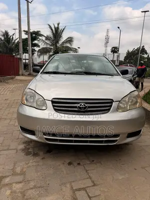 Toyota Corolla 2004 Silver