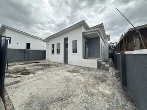4bdrm Bungalow in Enugu for sale