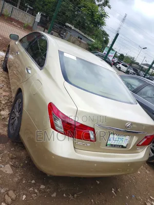 Lexus ES 350 2009 Gold