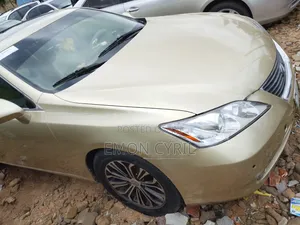 Lexus ES 350 2009 Gold
