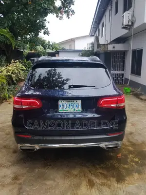 Mercedes-Benz GLC-Class 2016 Blue