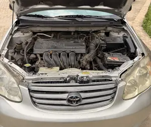 Toyota Corolla 2004 Silver