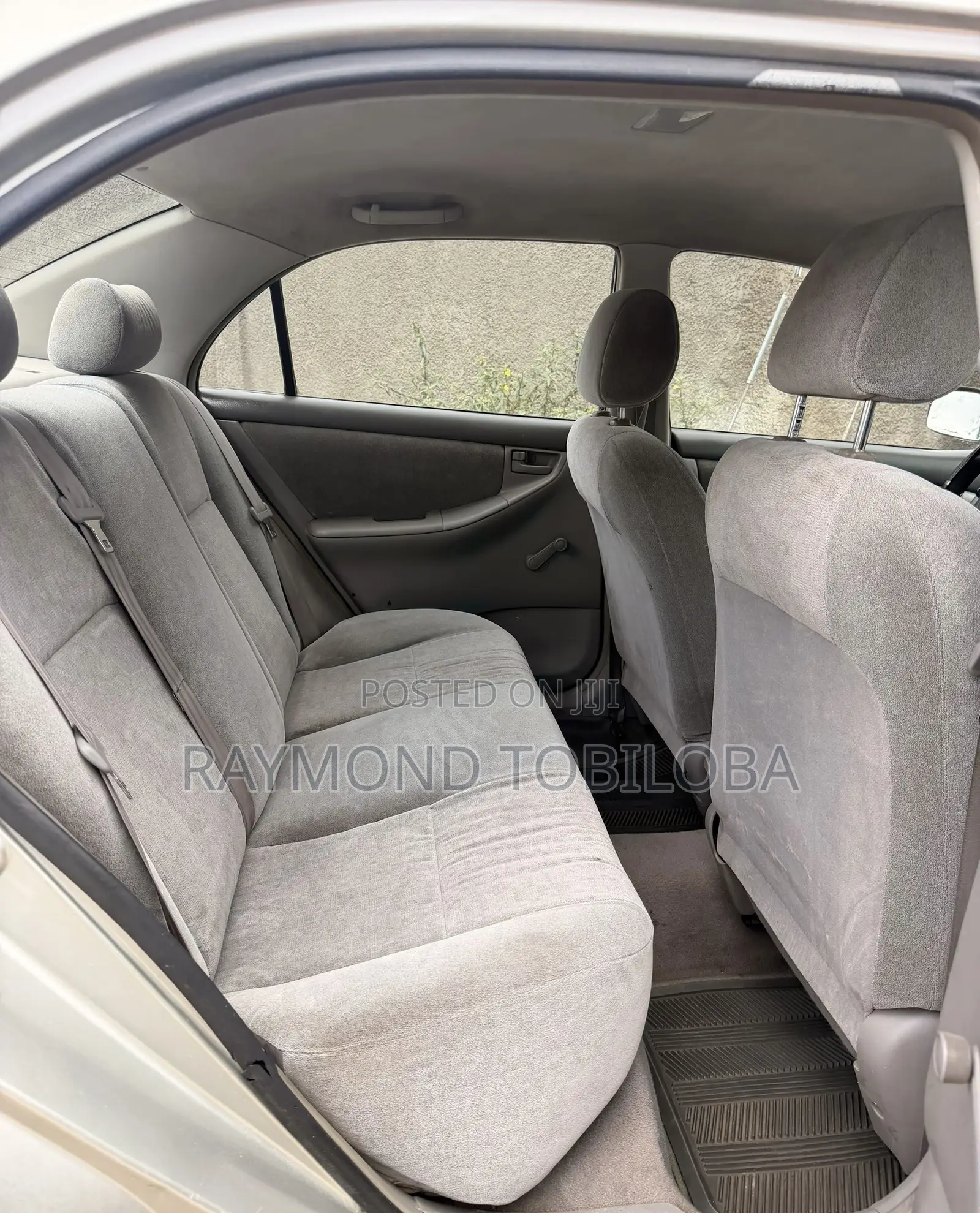 Toyota Corolla 2004 Silver