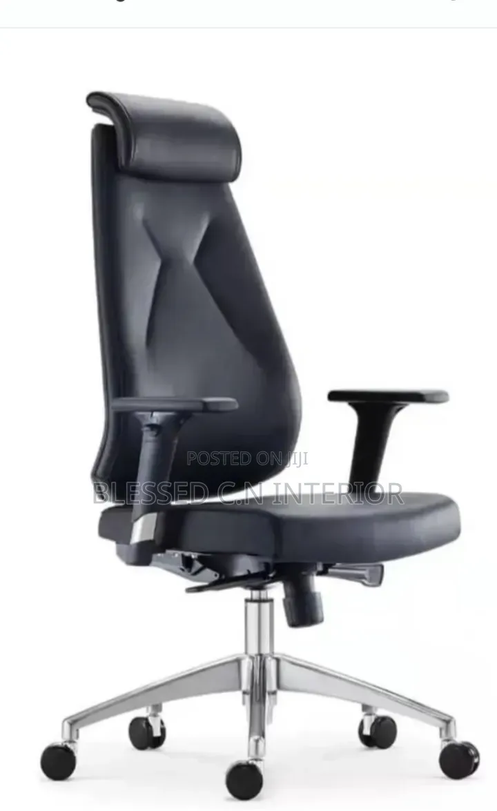 Superb Boss Chair