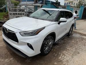 Toyota Highlander Platinum 2022 White