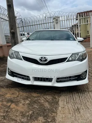 Toyota Camry 2013 White