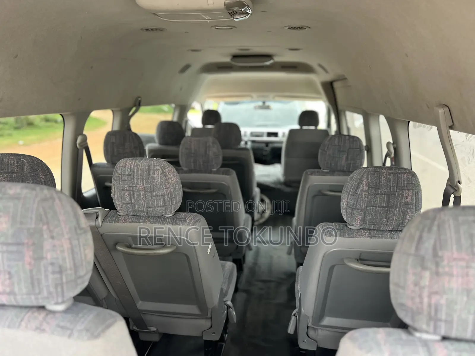 Toyota HiAce 2012 White