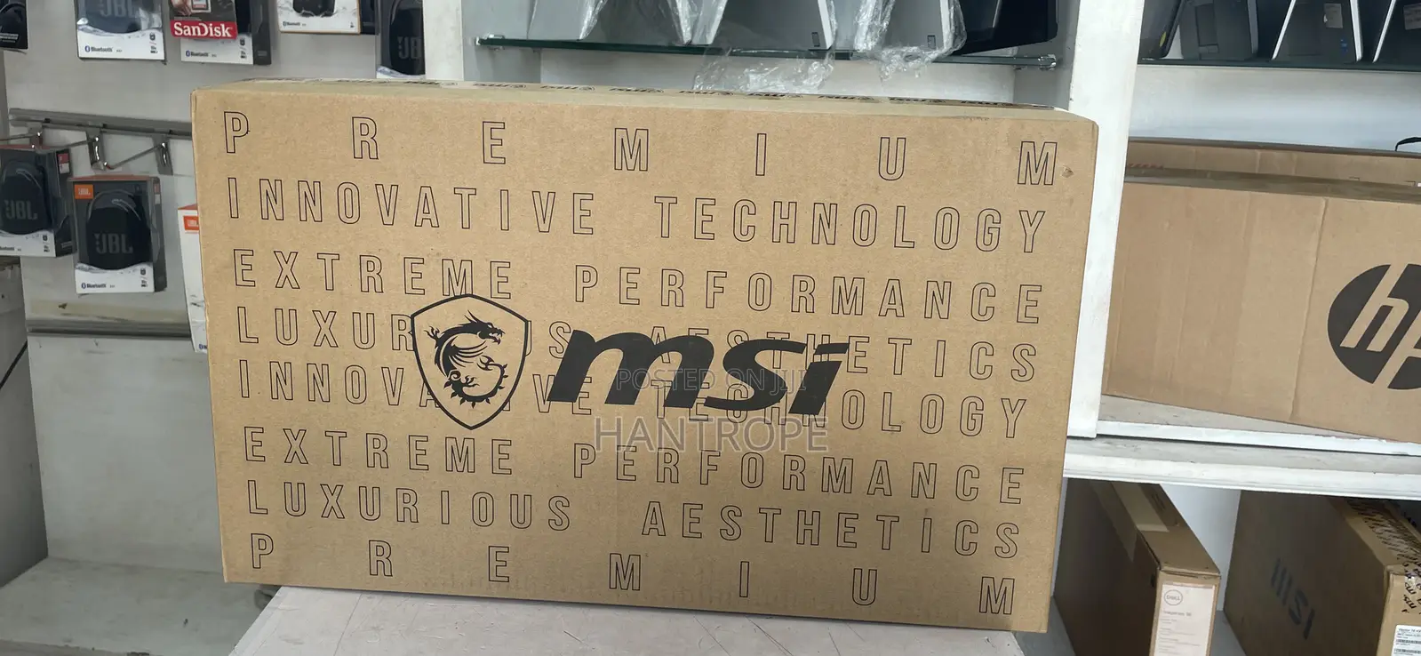 New Laptop MSI 16GB Intel Core i7 SSD 512GB