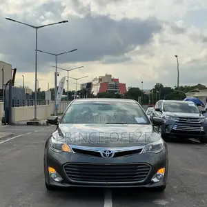 Toyota Avalon 2014 Green