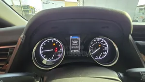 Toyota Camry 2020 Silver