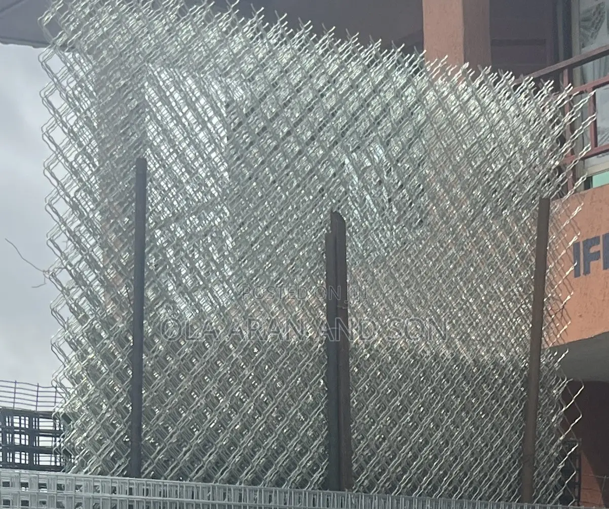 JAGGO MESH - BRC Fence Mesh Sheet 8ft X 9ft - Galvanized Diamond