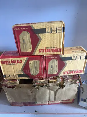 200Amps Fuse &Base Plug