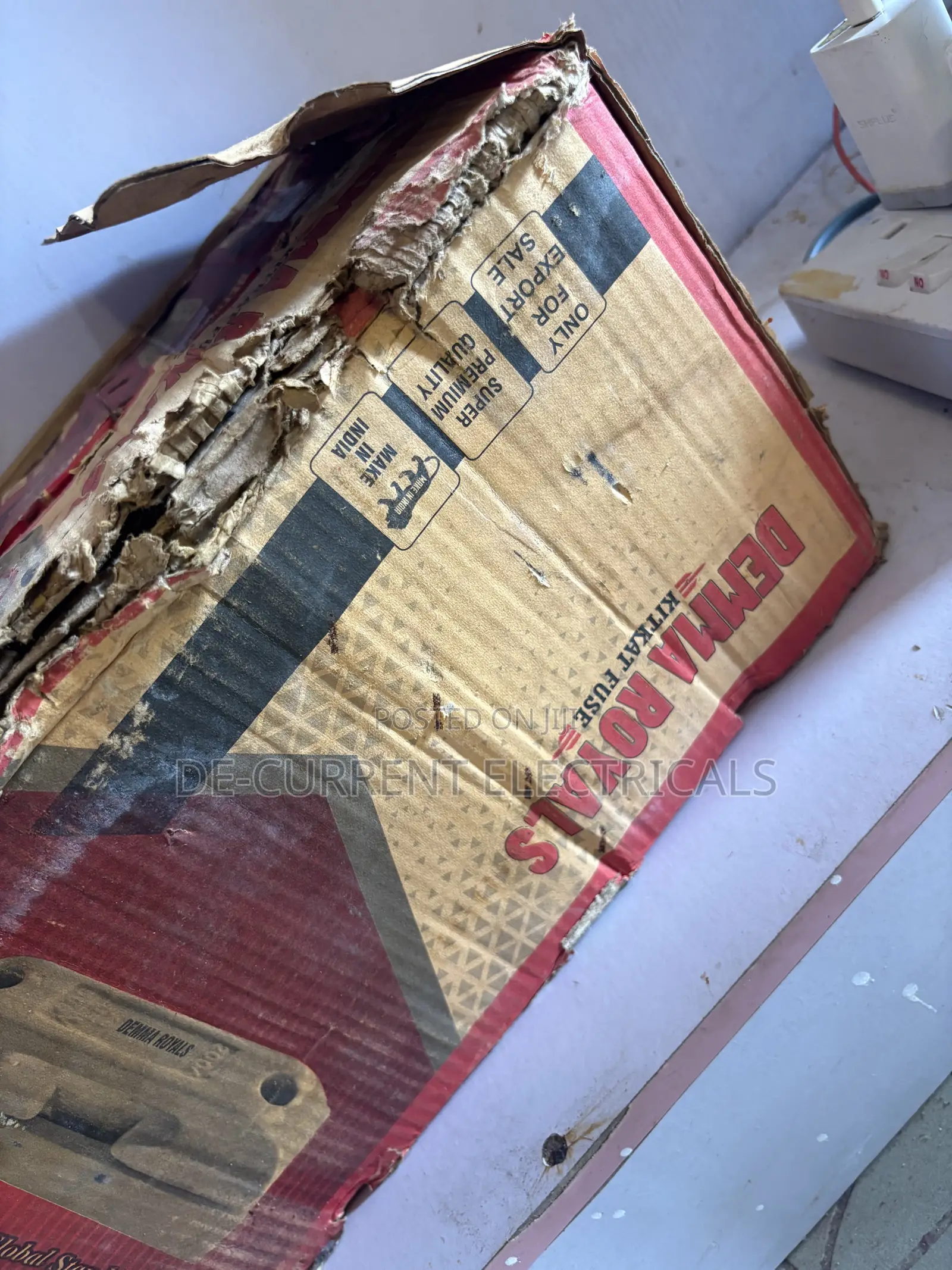 200Amps Fuse &Base Plug