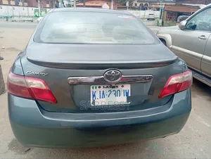 Toyota Camry 2009 Green