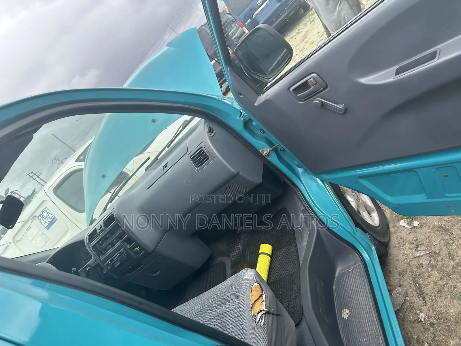 Toyota HiAce 2006 Green