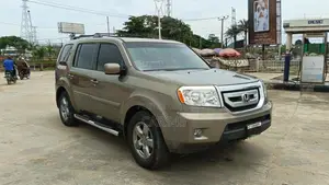 Honda Pilot 2010 Gold