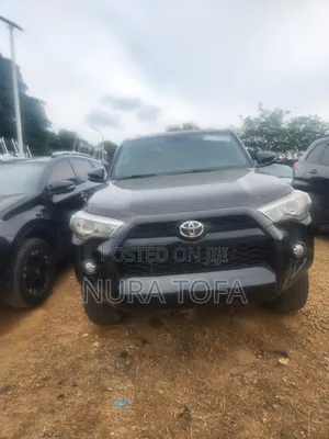 Toyota 4-Runner Limited 4x4 2018 Black