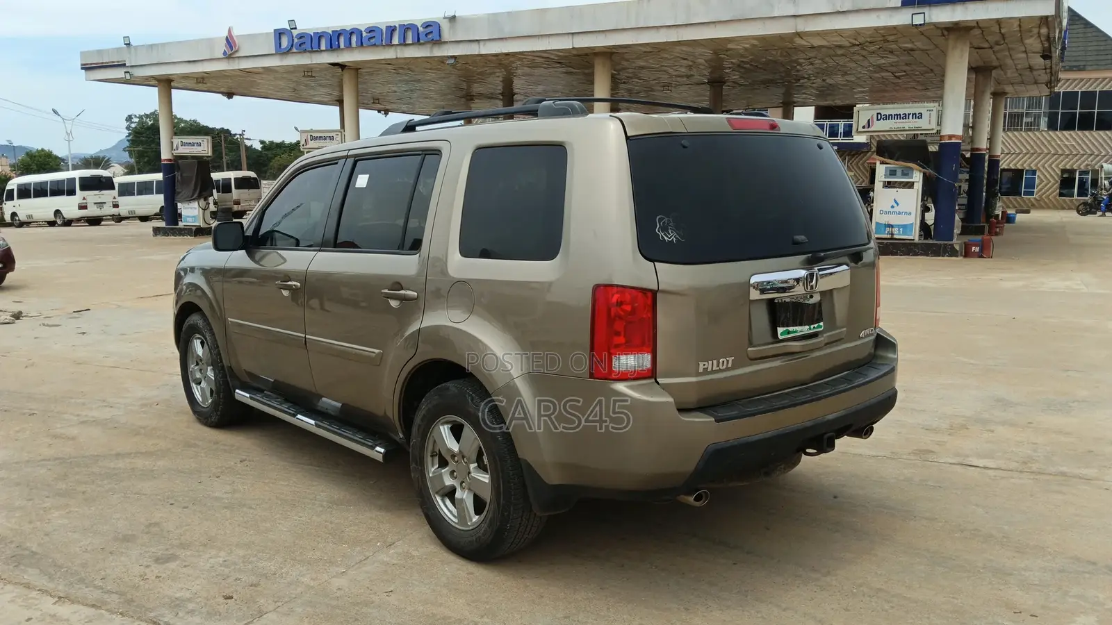 Honda Pilot 2010 Gold