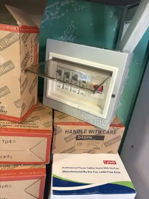 D4 Distribution Board Singl Face Irone Base