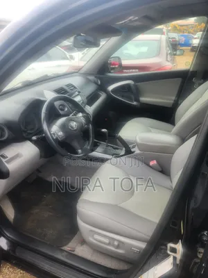 Toyota RAV4 V6 2007 Black