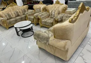 Topnotch Quality Complete Set Royal China Sofa.