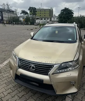 Lexus RX 350 FWD 2013 Yellow