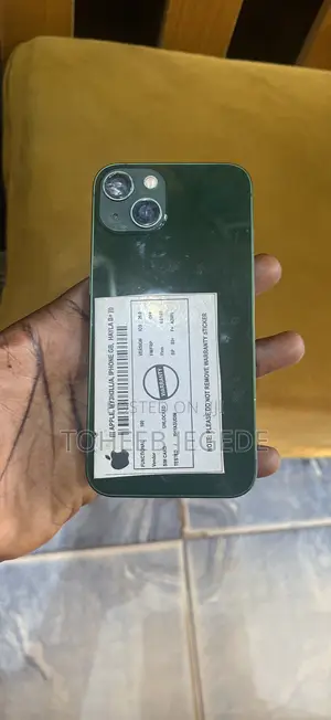 Apple iPhone 13 128 GB Green