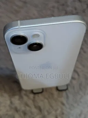 Apple iPhone 15 128 GB White
