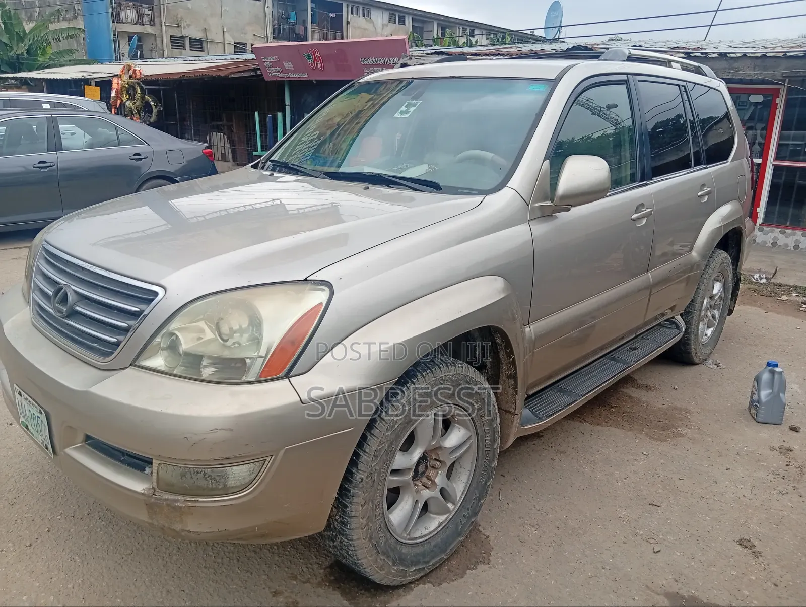 Lexus GX 470 2004 Gold