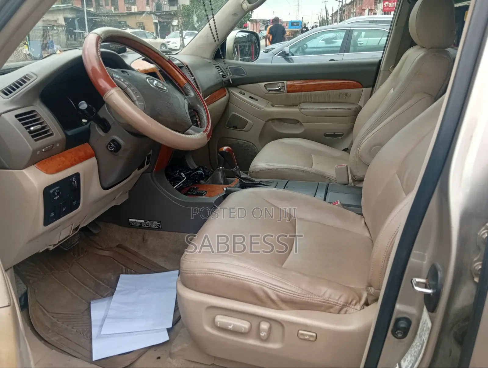 Lexus GX 470 2004 Gold