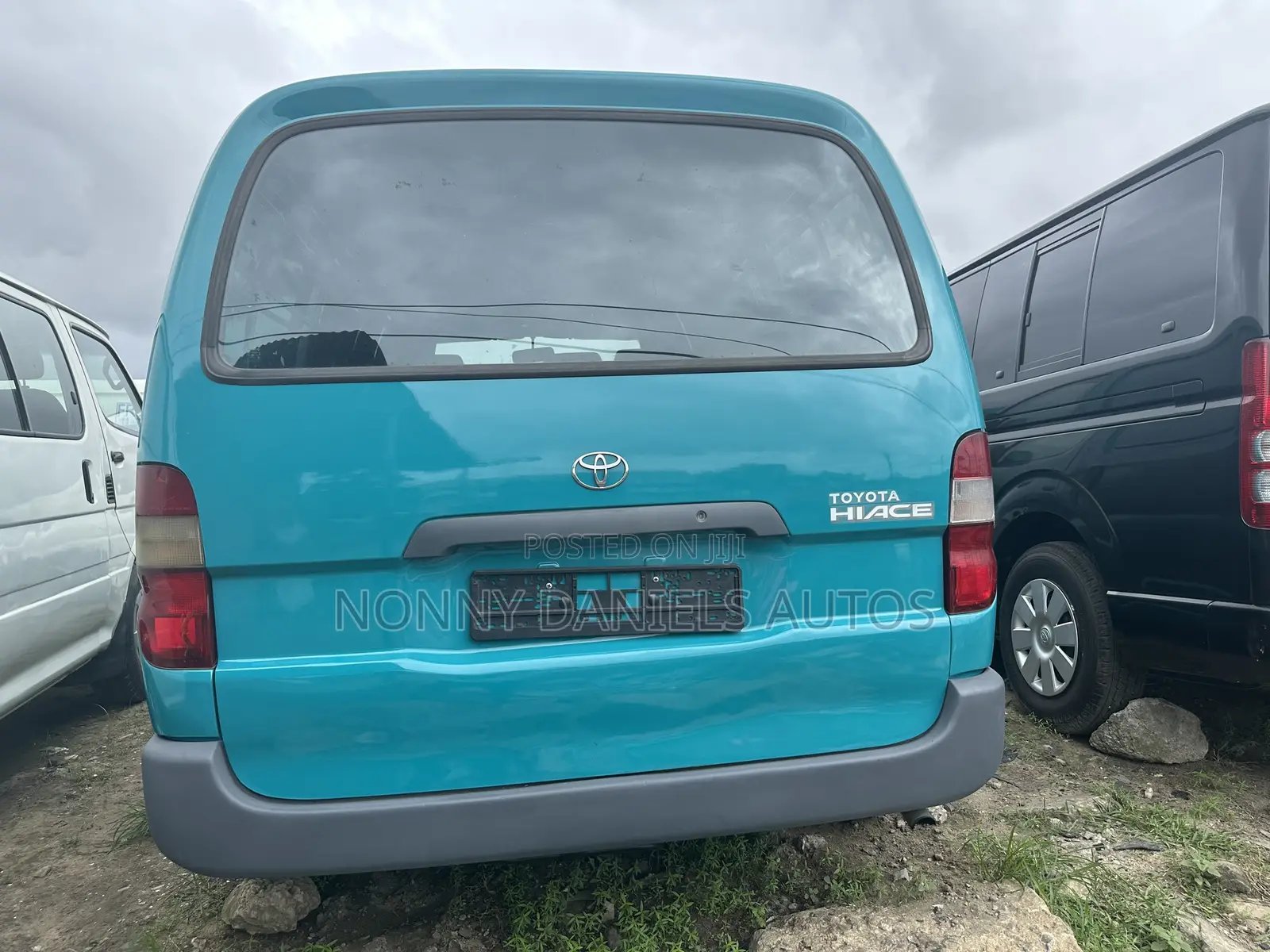 Toyota HiAce 2006 Green