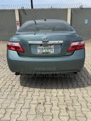 Toyota Camry XLE V6 4dr Sedan (3.5L 6cyl 6AM) 2007 Green
