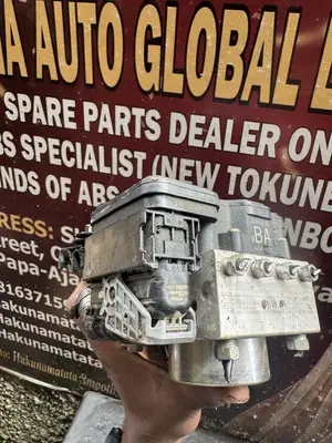 Toyota Corolla 2017–2018 ABS Pump & Module