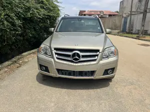 Mercedes-Benz GLK-Class 2011 Beige