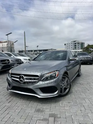 Mercedes-Benz C400 4Matic AWD Sedan (3.0L V6 7A) 2015 Gray