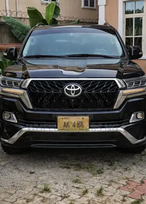 Toyota Land Cruiser 4.7 GX-R 2009 Black