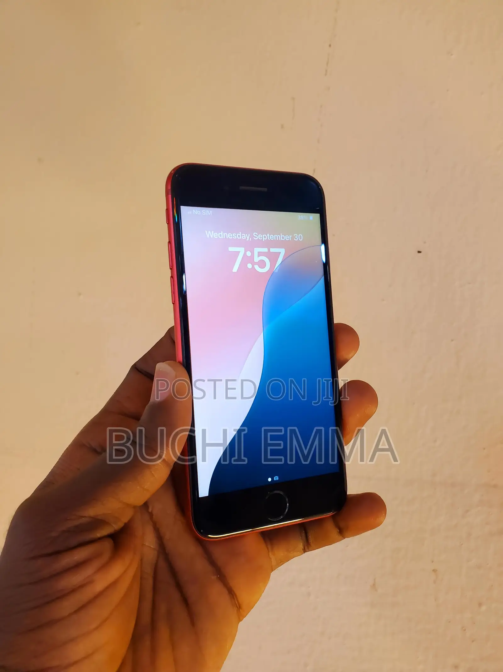 Apple iPhone SE (2020) 64 GB Red