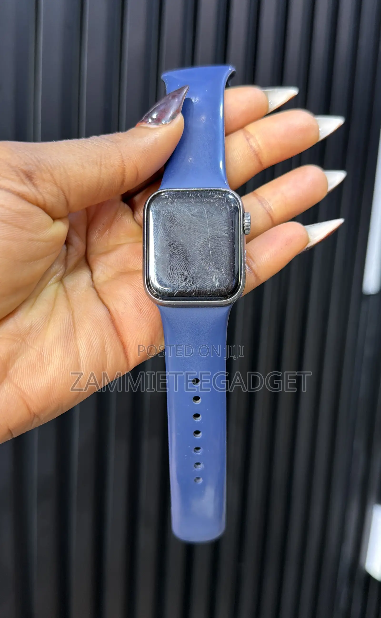 Apple Series 5