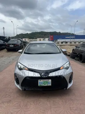 Toyota Corolla 2015 Silver