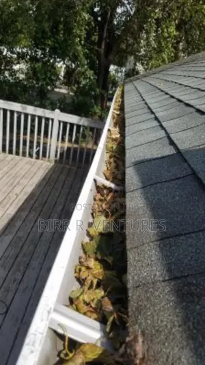 Modern Roof Gutter Work