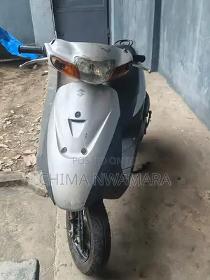 Suzuki Bike 2007 Gray