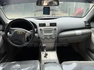 Toyota Camry 2.4 LE 2008 Red