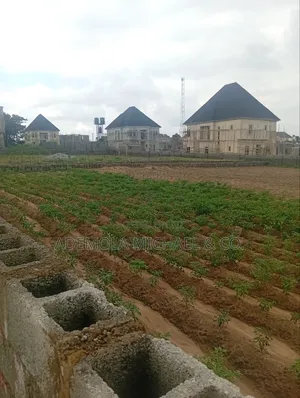 1800sqm2 Lugbe District Abuja