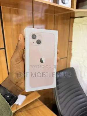 New Apple iPhone 13 256 GB Pink