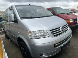 Volkswagen Transporter 2015 Silver