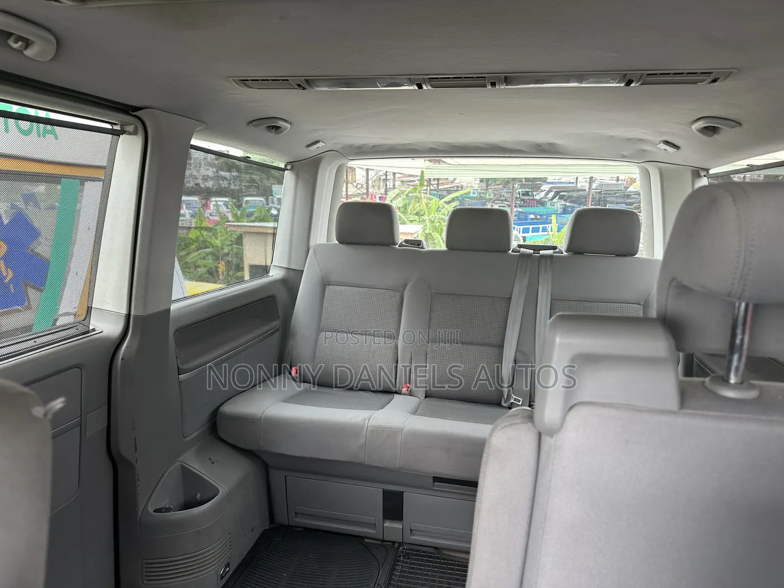 Volkswagen Transporter 2015 Silver