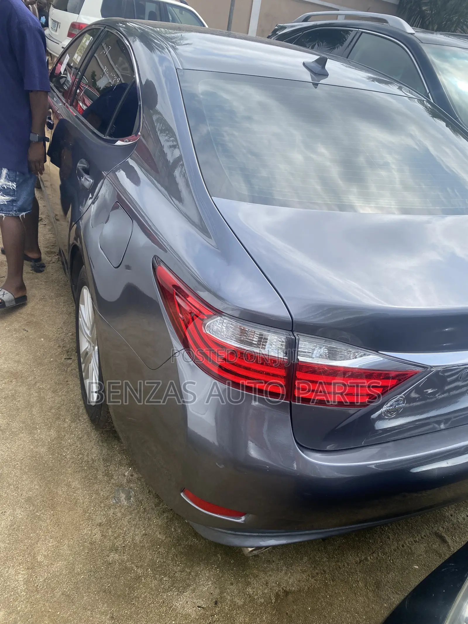Lexus ES 2014 Gray