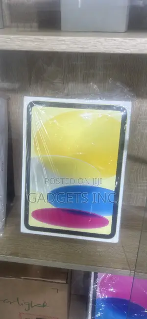 New Apple iPad (2025) 128 GB Yellow