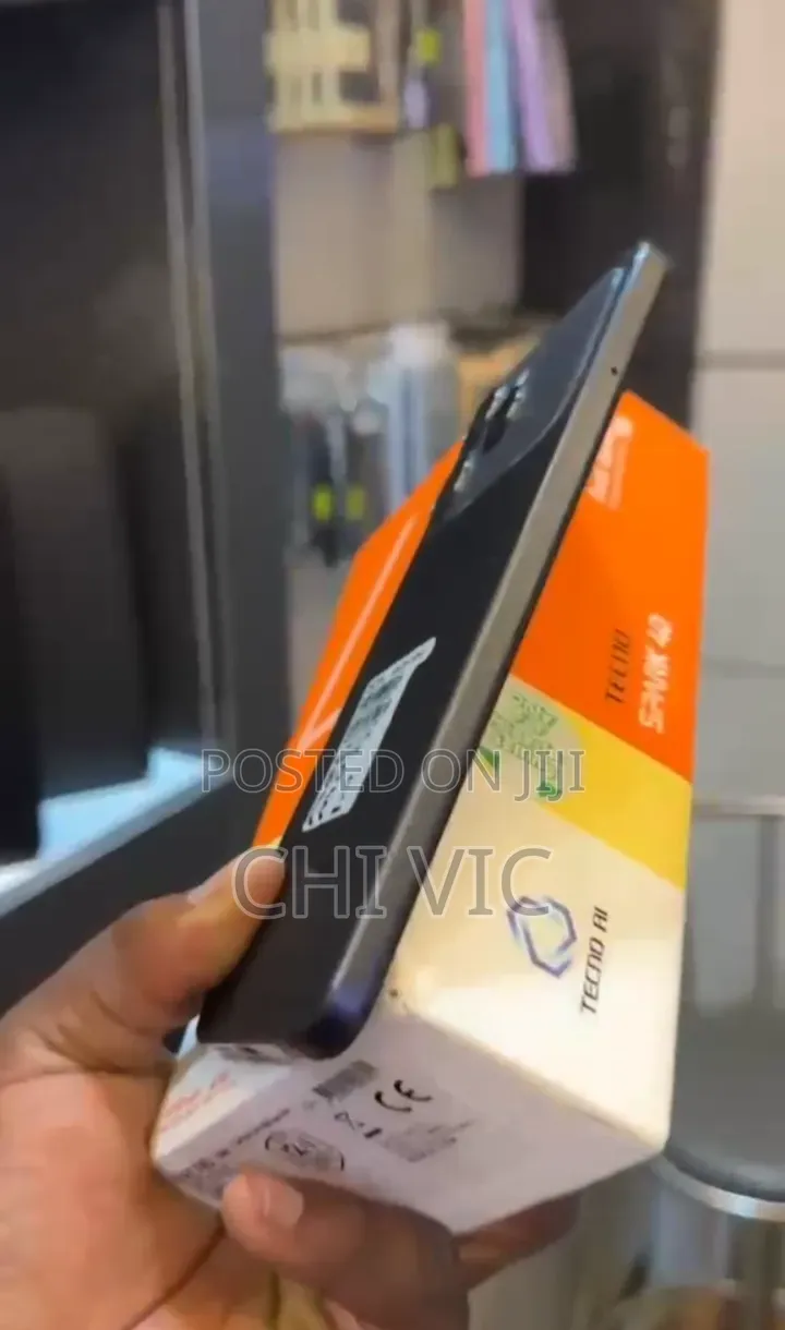 Tecno Spark 40 256 GB Black