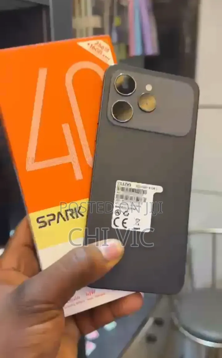 Tecno Spark 40 256 GB Black